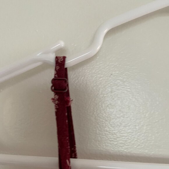 Bundle of 2 Cute Size M Summer Crop Tops - Picture 14 of 15